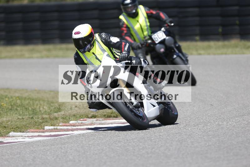 /15 22.05.2026  Plüss Moto Sport  Discover the Bike ADR /Gruppe rot - Race 3/383